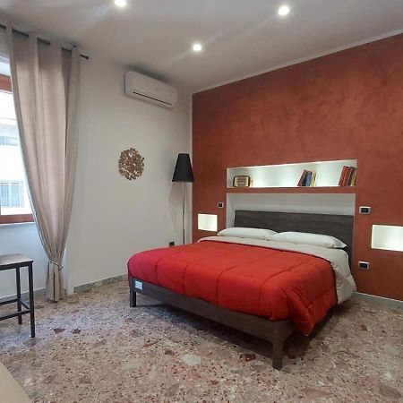 Catherine'S House Σαλέρνο Εξωτερικό φωτογραφία